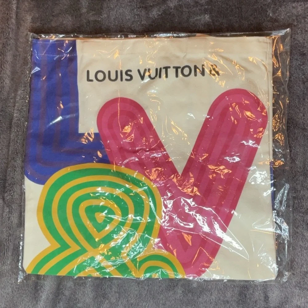 Rare LV Tote-bag NWOT Japan 2020 Exhibition Exclusive - Picture 8 of 11